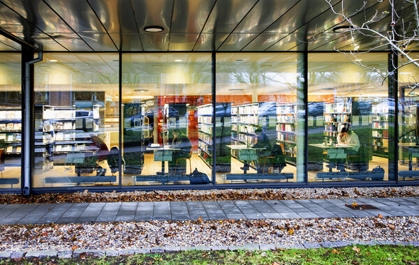 Bibliotektet LUX från utsidan